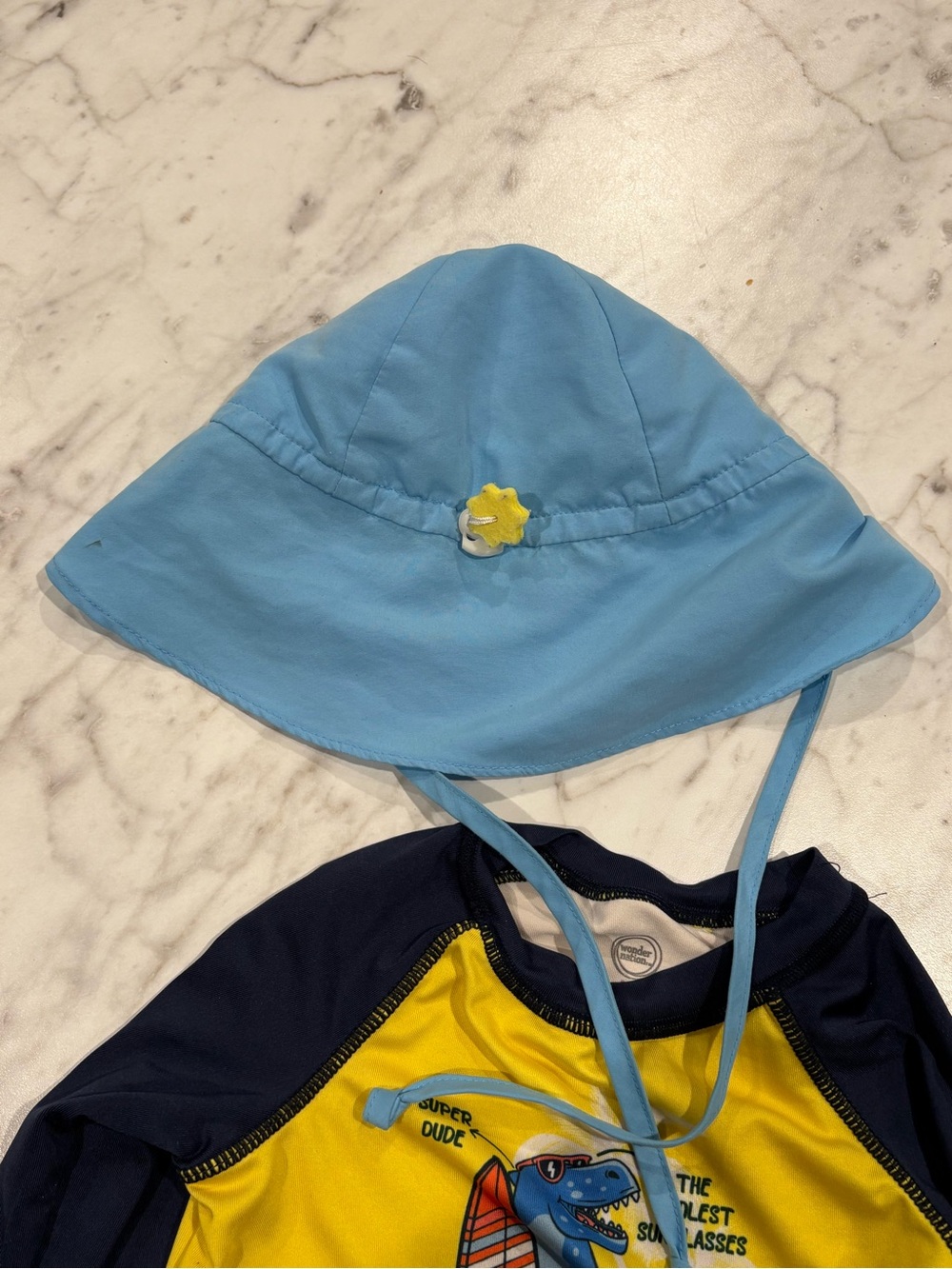 Wonder Nation Long Sleeve Dinosaur Swim Set with Light Blue Sun Hat- 3-6m - Picture 10 of 11
